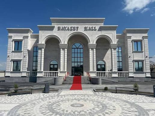 Bayazet Hall